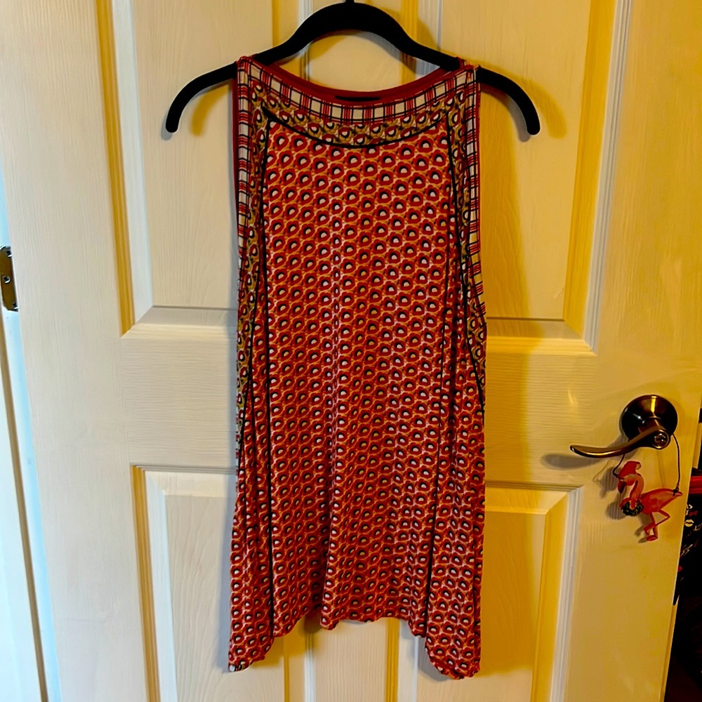 Max Edition - sleeveless printed top about 29 inches long
